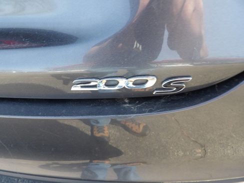 Used 2015 Chrysler 200 S w/ Navigation & Sound Group I image 4