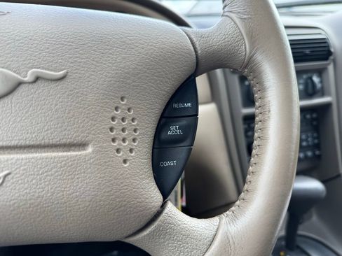 Used 2002 Ford Mustang GT image 19