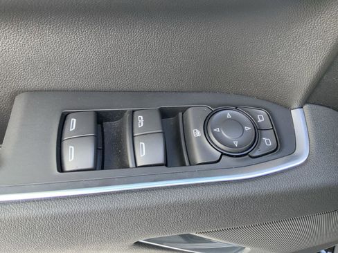 New 2026 Chevrolet Silverado 1500 LT w/ Z71 Off-Road Package image 26