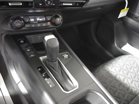 New 2026 Nissan Kicks SV w/ SV Premium Package AWD/4WD image 23