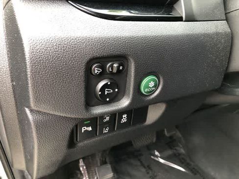 Used 2019 Honda Pilot Elite image 33