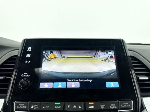 Used 2018 Honda Odyssey EX-L image 8