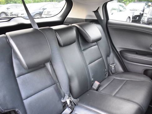 Used 2021 Honda HR-V EX-L image 17