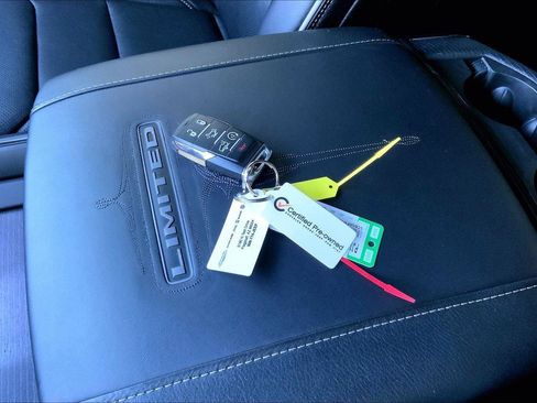 Certified 2024 RAM 1500 Limited image 12