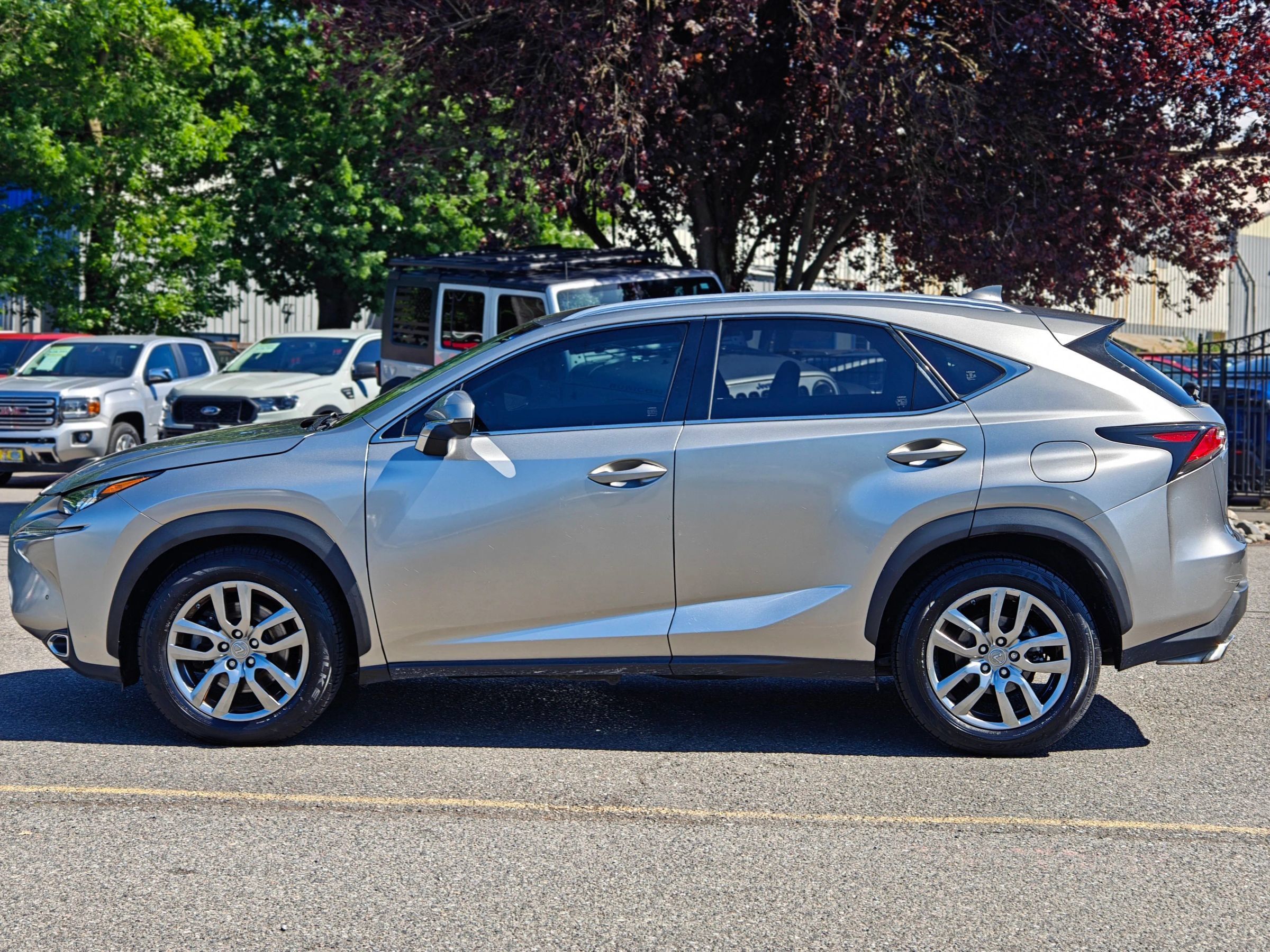 Used 2016 Lexus NX 200t AWD w/ Premium Package image 5