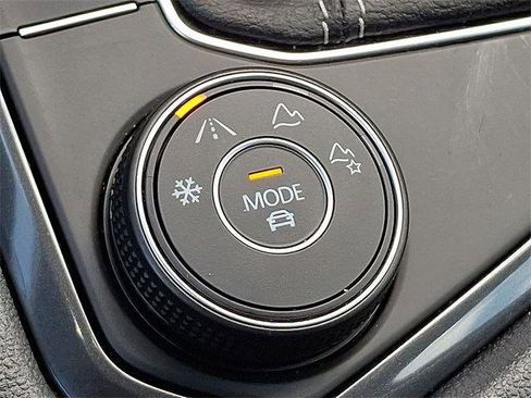 Certified 2024 Volkswagen Tiguan S image 25