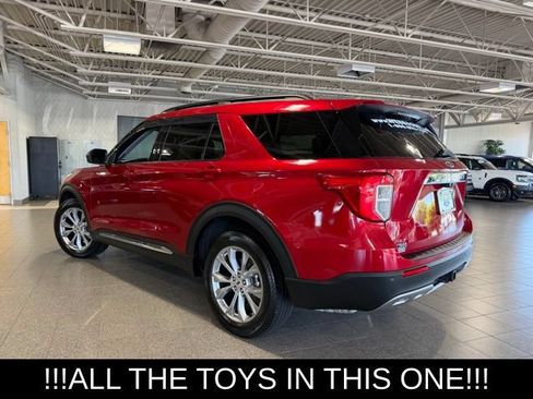Used 2024 Ford Explorer XLT w/ Equipment Group 202A AWD/4WD image 6