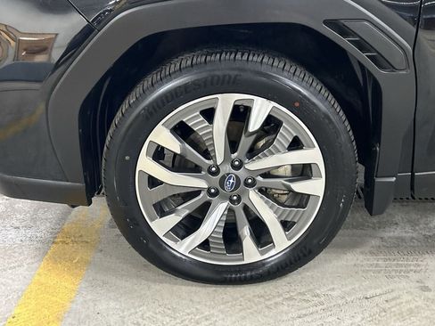 Certified 2025 Subaru Forester Touring w/ Touring Package image 10