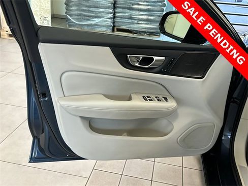 Certified 2023 Volvo S60 T8 Plus w/ Climate Package image 9