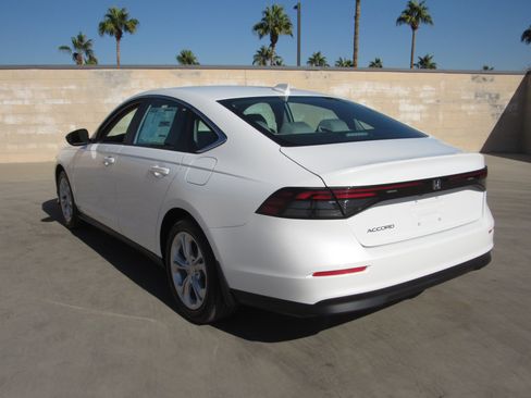 New 2025 Honda Accord LX image 5