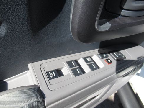 Used 2012 Honda Ridgeline RT image 18