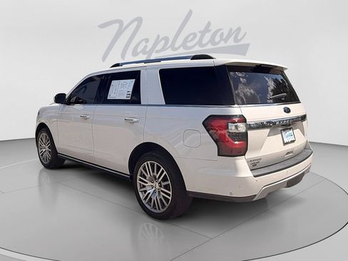 Used 2018 Ford Expedition Limited w/ Equipment Group 302A RWD image 3
