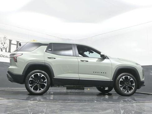 New 2026 Chevrolet Equinox LT w/ Convenience Package II image 31