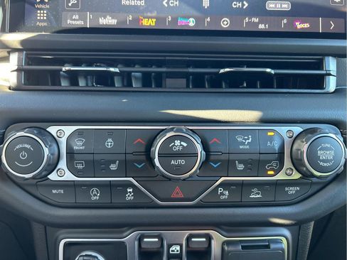 New 2026 Jeep Wrangler Sahara image 20