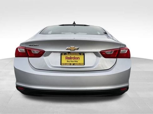 Used 2018 Chevrolet Malibu LS image 7