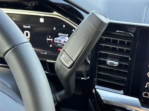 New 2026 GMC Sierra 1500 Elevation image 13