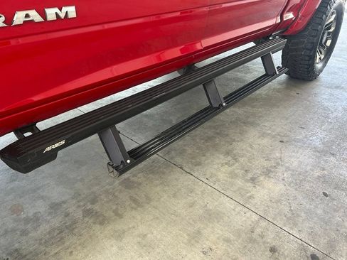 Used 2022 RAM 2500 Big Horn w/ Towing Technology Group B AWD/4WD image 18