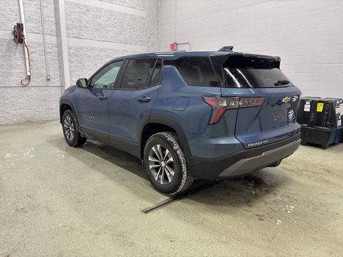 New 2026 Chevrolet Equinox LT w/ Convenience Package II image 5