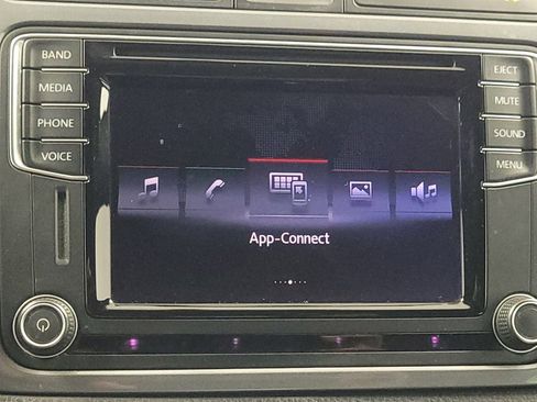 Used 2016 Volkswagen Tiguan R-Line FWD image 25