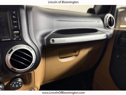 Used 2012 Jeep Wrangler Unlimited Sahara w/ Connectivity Group image 36