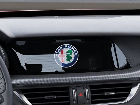 New 2026 Alfa Romeo Stelvio Sprint image 18