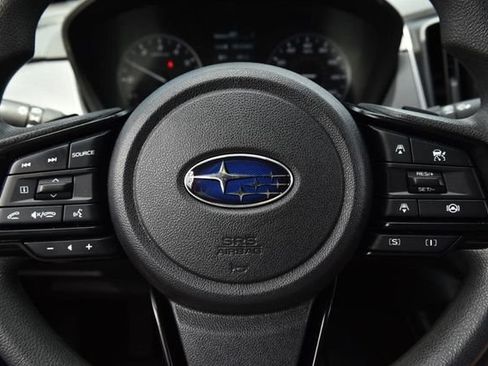 Used 2024 Subaru Crosstrek 2.0i Premium AWD/4WD image 17