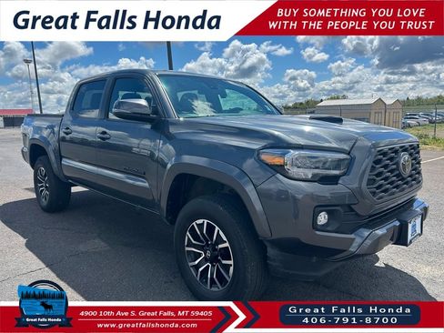 Used 2023 Toyota Tacoma TRD Sport w/ Black Out Package (TMS) AWD/4WD image 1