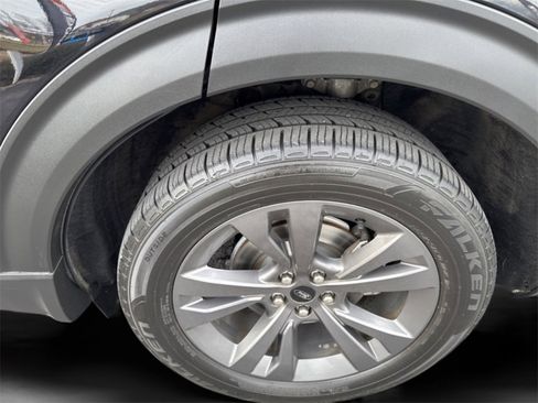 Used 2021 Ford Explorer XLT w/ Equipment Group 202A image 41