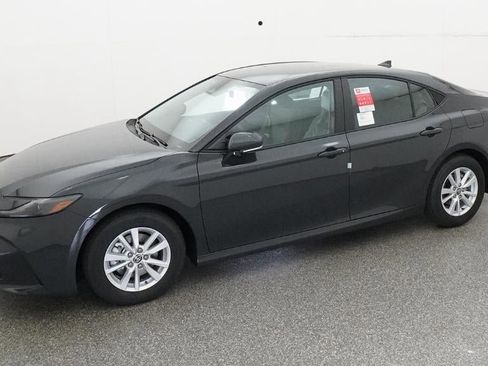 New 2026 Toyota Camry LE FWD image 2