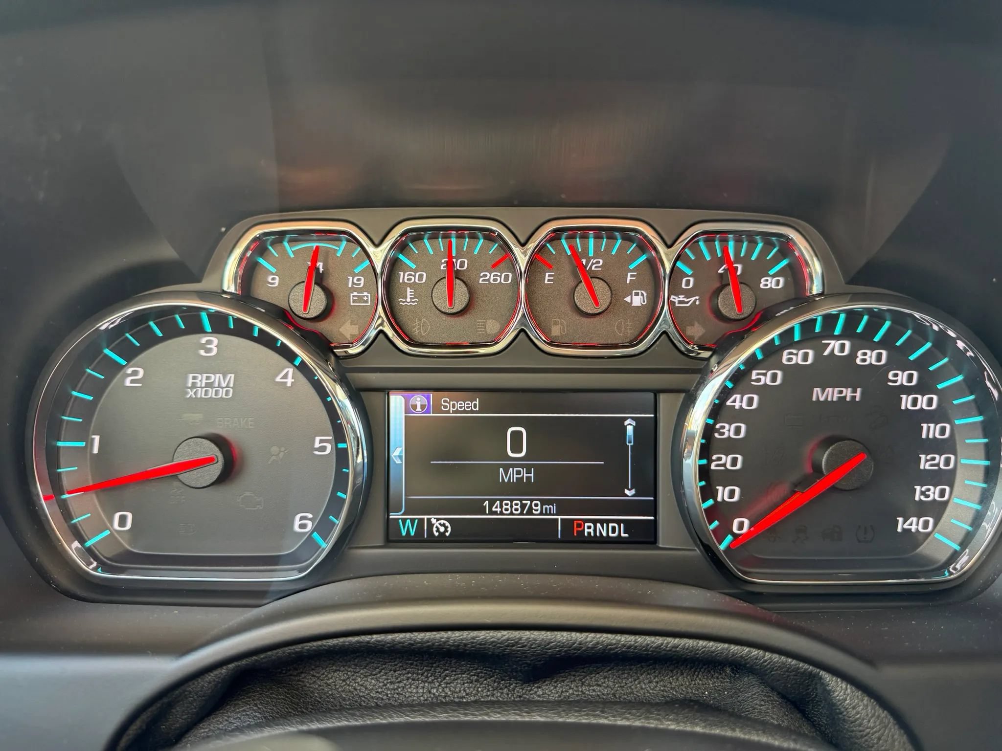 Used 2018 GMC Yukon XL SLT AWD/4WD image 16