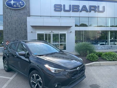 Used 2024 Subaru Crosstrek 2.0i Premium AWD/4WD image 1