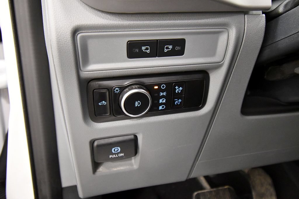 Used 2023 Ford F150 XLT AWD/4WD image 18