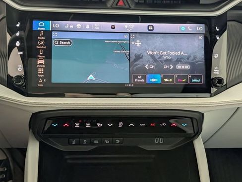 Certified 2026 Jeep Cherokee Overland w/ Advanced Pro Tech Group AWD/4WD image 21