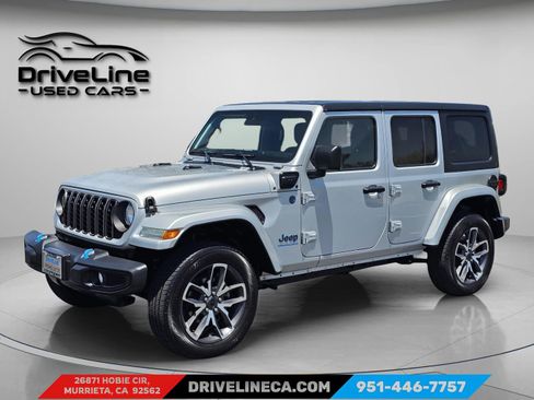 Used 2024 Jeep Wrangler Unlimited AWD/4WD image 14