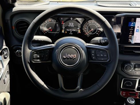 New 2026 Jeep Gladiator Mojave AWD/4WD image 12