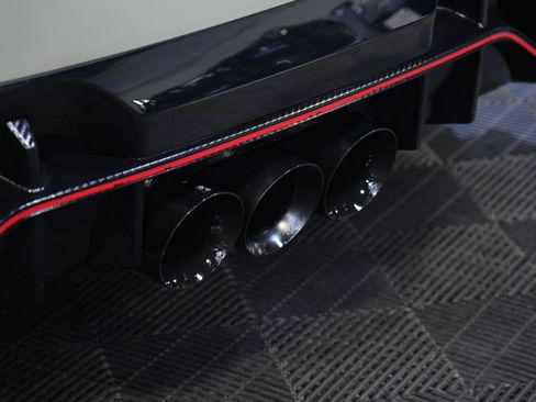 Used 2018 Honda Civic Type R image 16