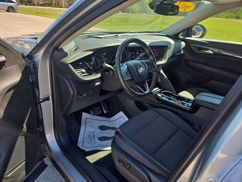 Used 2023 Buick Envision Preferred image 15