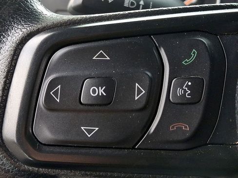 Used 2021 Jeep Wrangler Sport AWD/4WD image 20