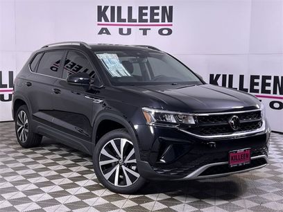New 2024 Volkswagen Taos SE