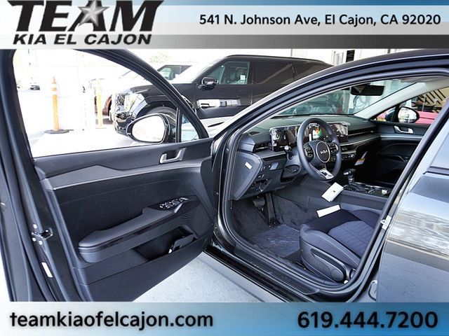New 2026 Kia K5 LXS FWD image 38