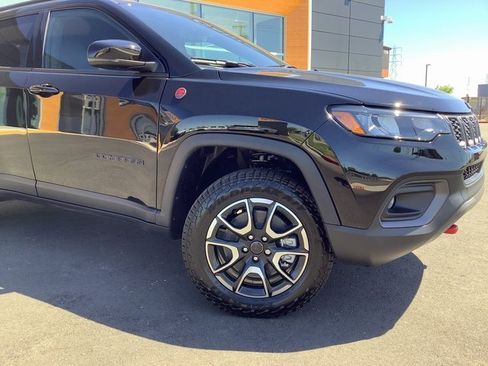 New 2025 Jeep Compass Trailhawk w/ Sun & Sound Group image 3