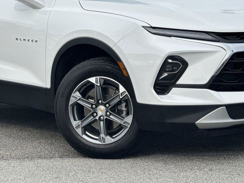 Used 2024 Chevrolet Blazer LT w/ Convenience Package image 13