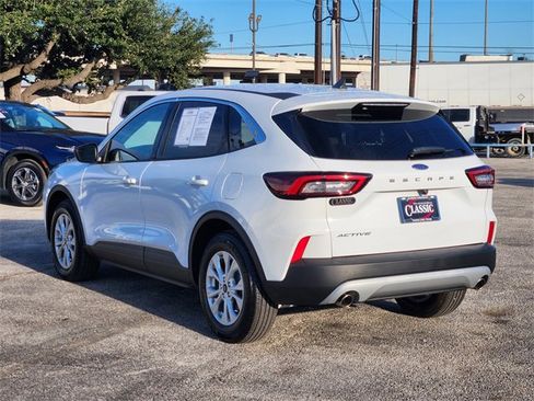 Used 2024 Ford Escape Active image 5