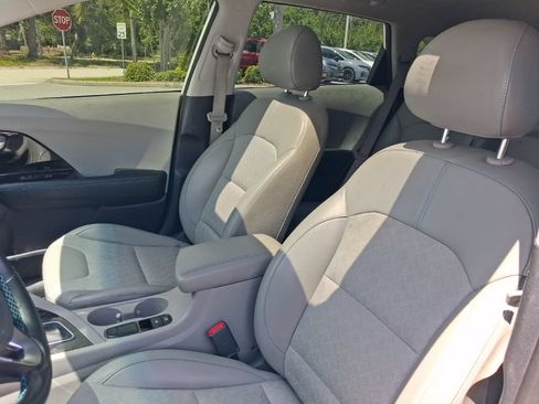 Used 2020 Kia Niro Touring FWD image 17