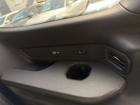 Used 2023 Jeep Wagoneer Series III w/ Flexible Seating Group image 54