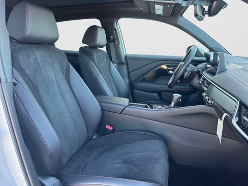 Certified 2025 Acura ADX A-Spec AWD/4WD image 10