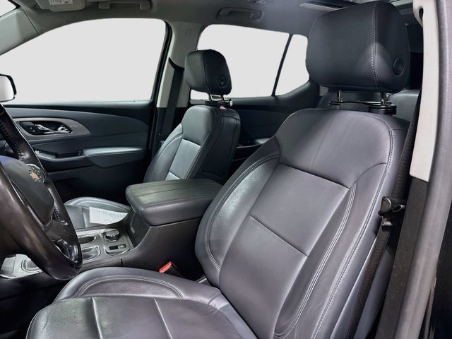 Used 2019 Chevrolet Traverse LT w/ LT Premium Package AWD/4WD image 15