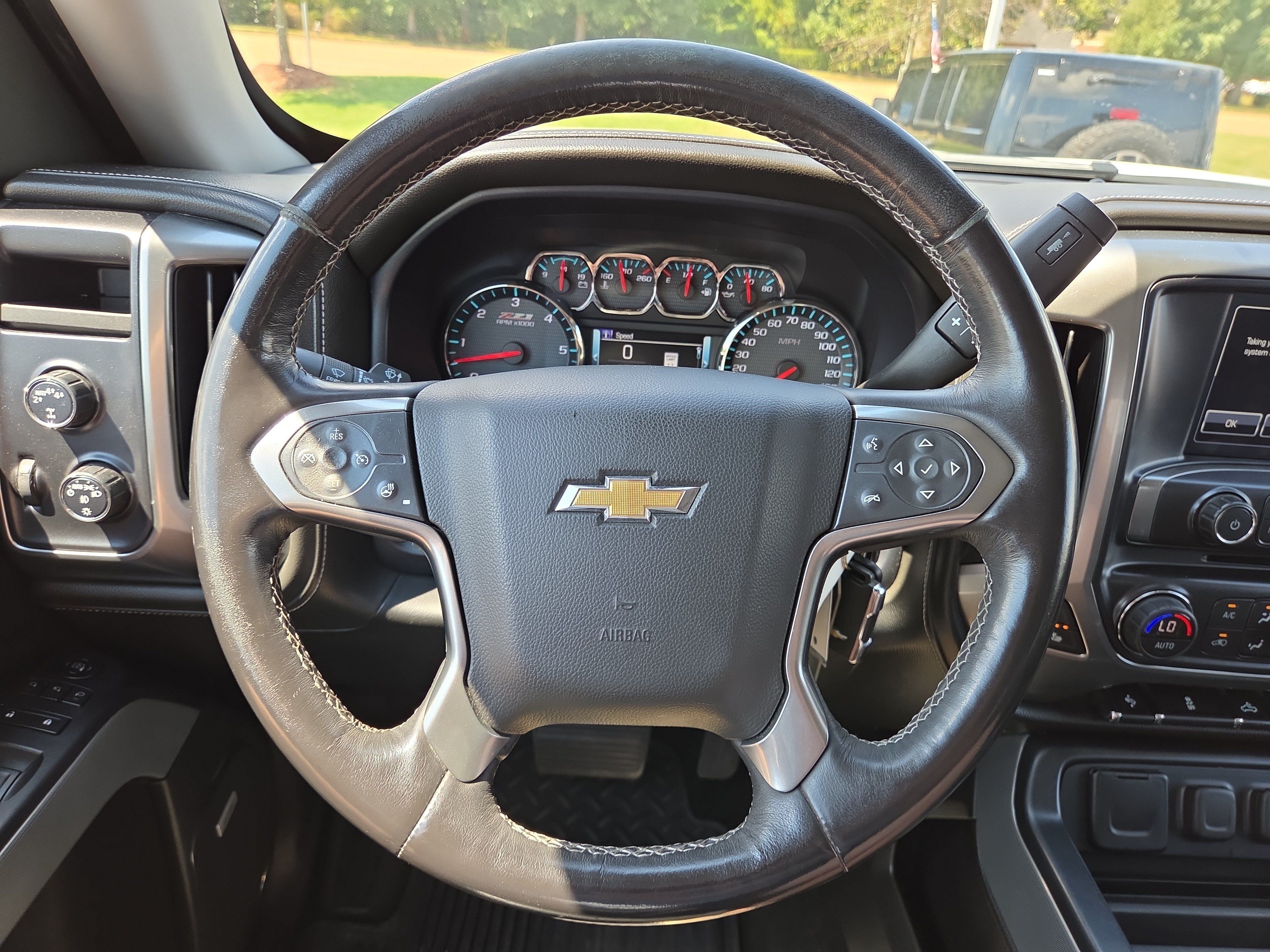 Used 2017 Chevrolet Silverado 1500 LTZ Z71 w/ LTZ Plus Package AWD/4WD image 18