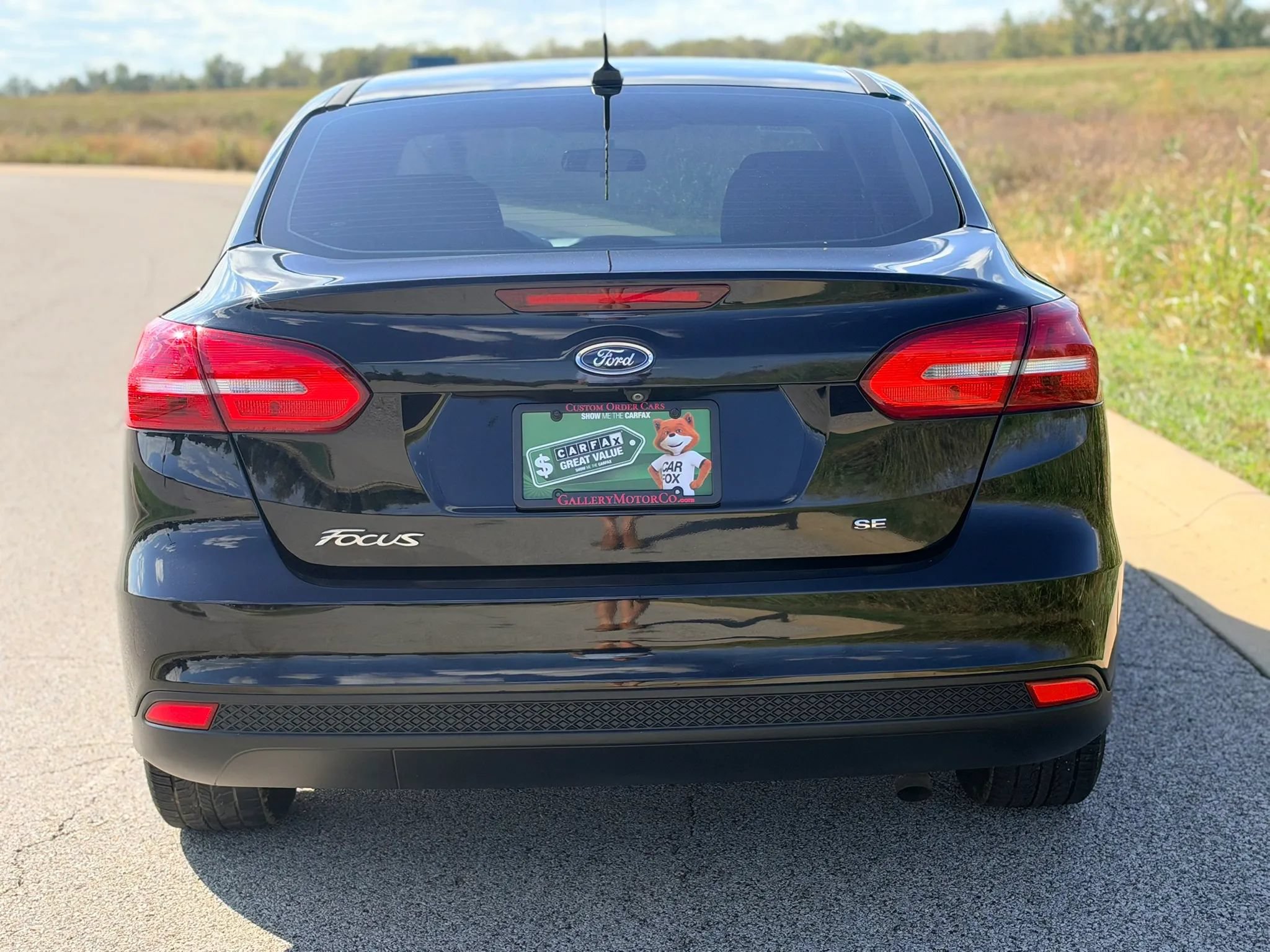 Used 2018 Ford Focus SE FWD image 33