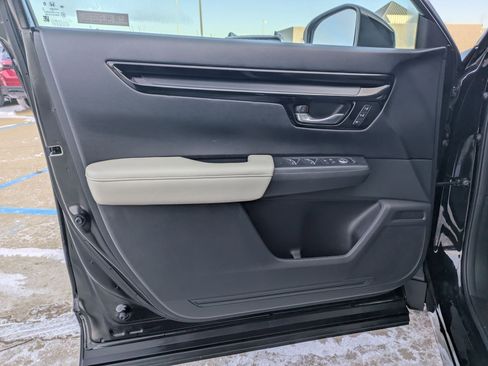 Used 2023 Honda CR-V EX-L image 11